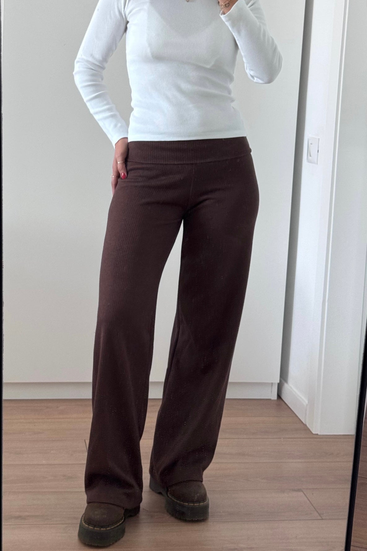 מכנסי ברנדי בד סריג דק חום