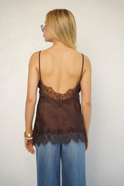 גופיית סאטן בשילוב תחרה חום