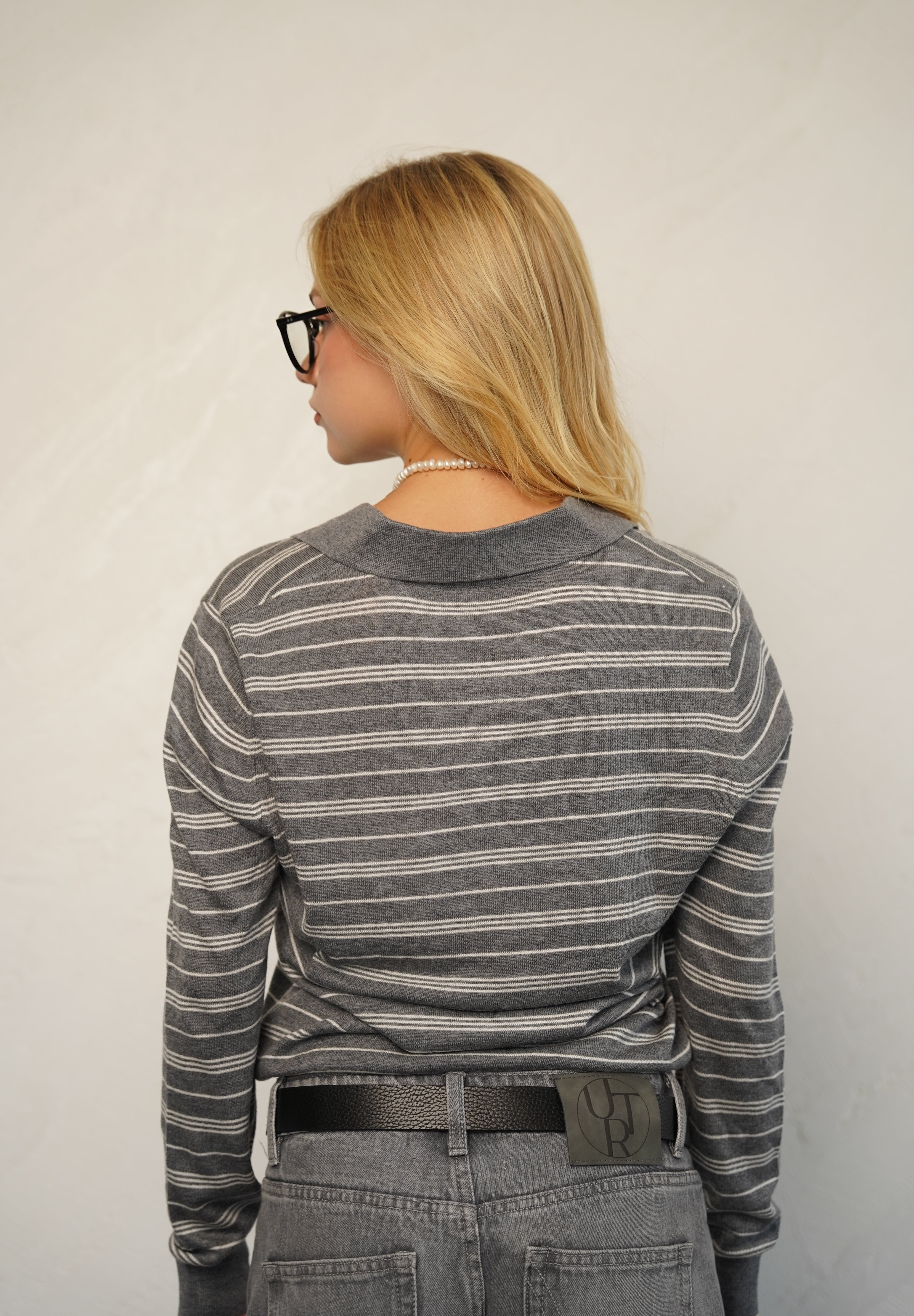 סריג פולו פסים אפור