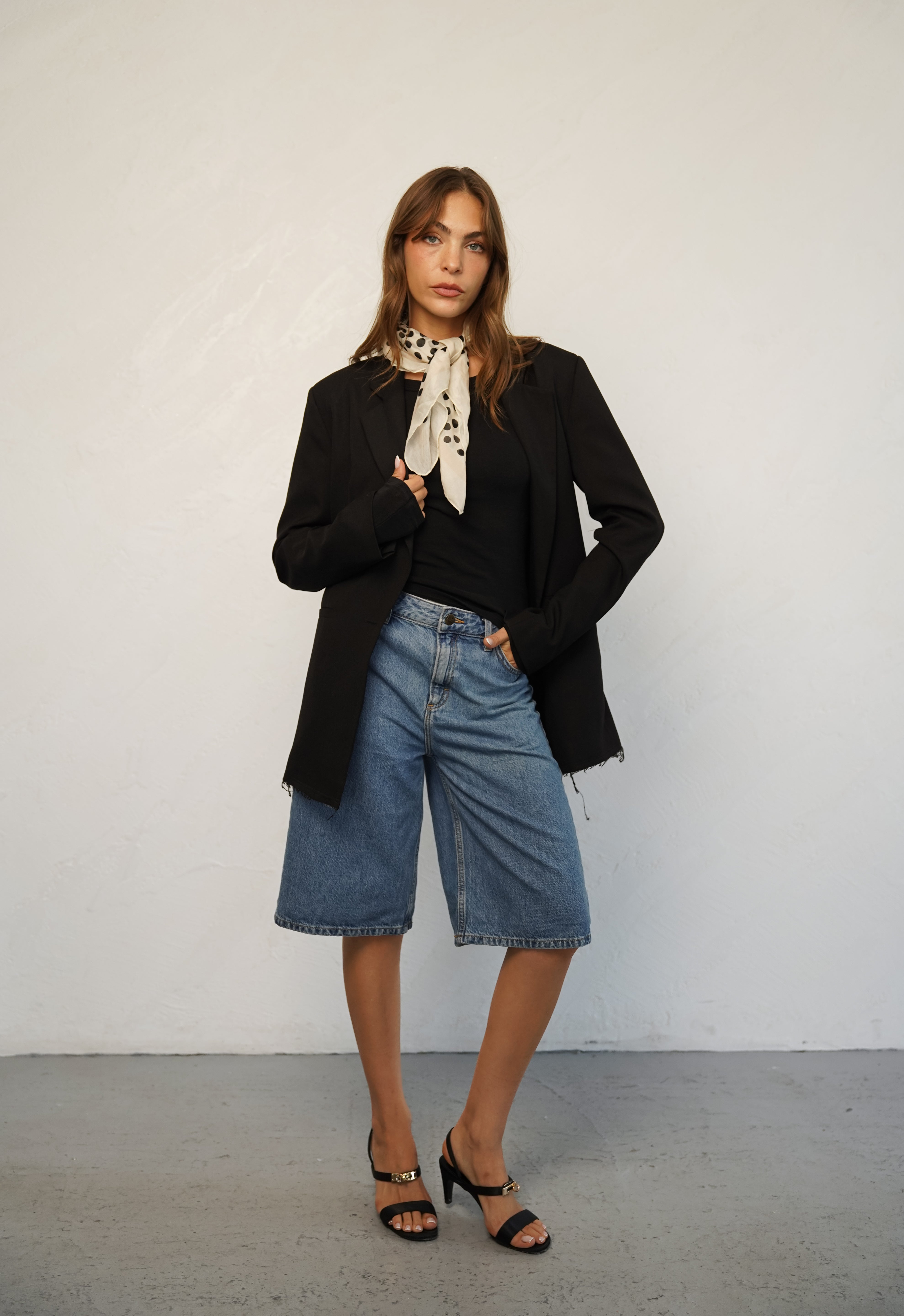 מטפחת קלאסית איטלקית לבנה