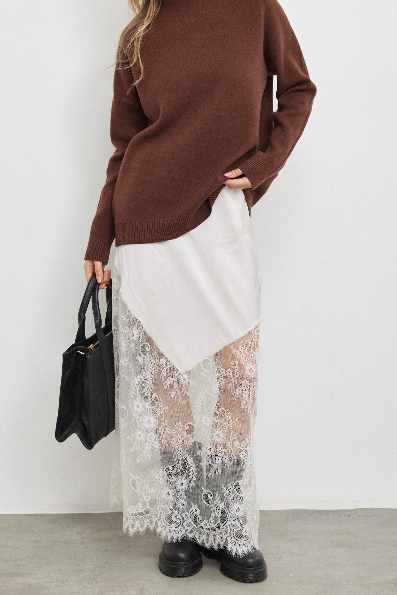 חצאית דיאנה שמנת