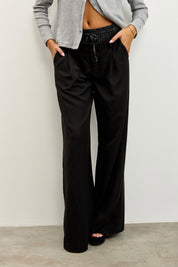 מכנס לומינה מחויט בוקסר שחור