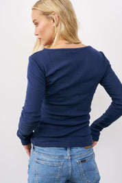 חולצת בייסיק עמנואל כחול