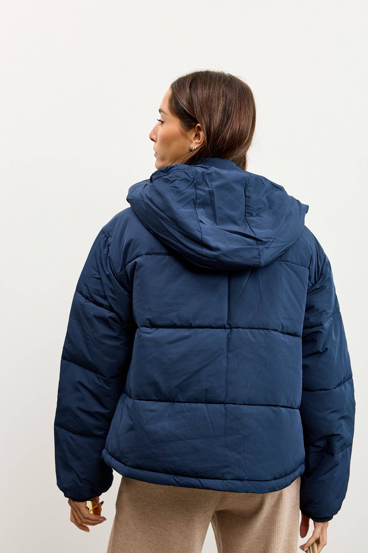 LEE ג׳ינס SHORT PUFFER WITH HOOD RIVET NAVY