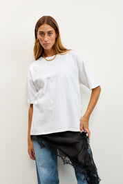 טישירט אוברסייז לני לבן