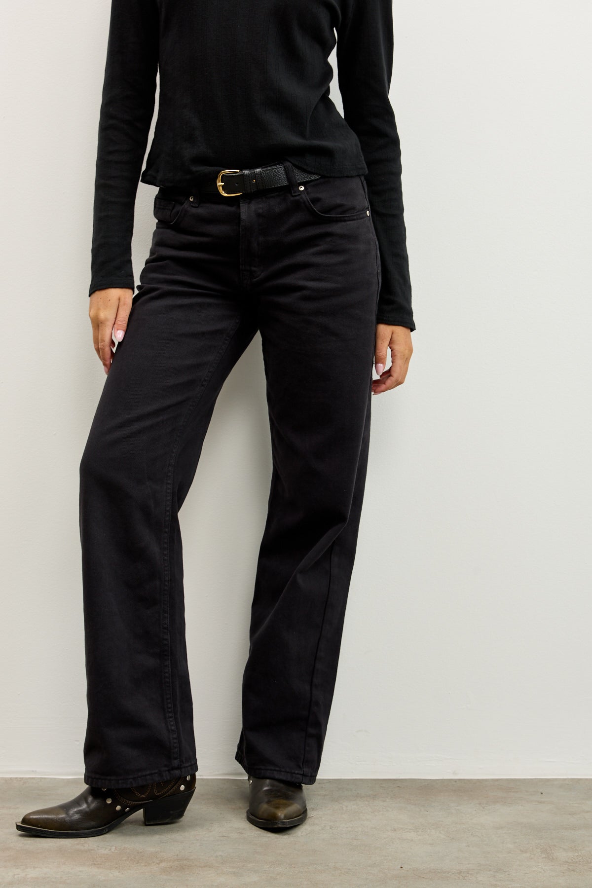 UTR ג׳ינס LATITE CROW BLACK שחור