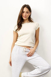 חולצת ריב ניקי קצרה שמנת