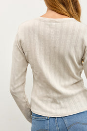 חולצת בייסיק ניקי בלה בז