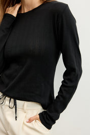 חולצת בייסיק ניקי בלה שחור