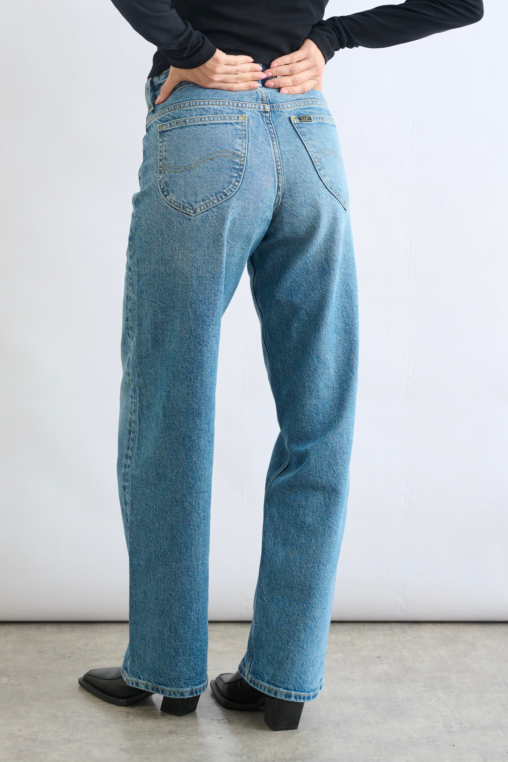 LEE ג׳ינס דגם RIDER LOOSE MODERN MID