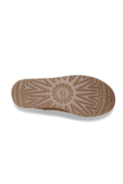 מגפוני UGG דגם קלאסיק אולטרה מיני CHE פלטפורם חום