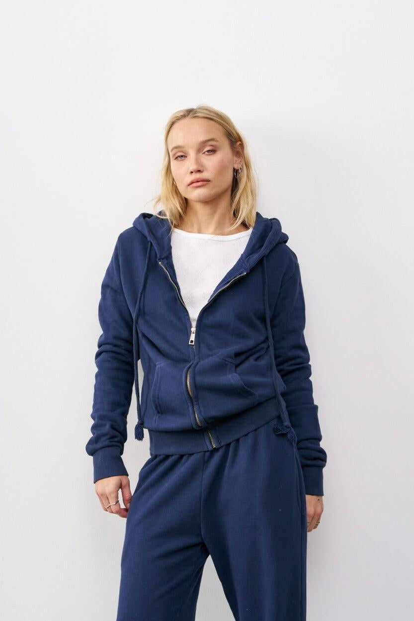 קפוצ׳ון בייסיק דונה כחול