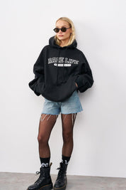 סווטשירט קפוצ׳ון אוברסייז שחור