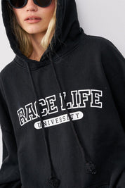 סווטשירט קפוצ׳ון אוברסייז שחור