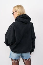 סווטשירט קפוצ׳ון אוברסייז שחור