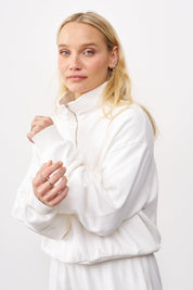 סווטשירט קו מכנס בשילוב רוכסן לבן